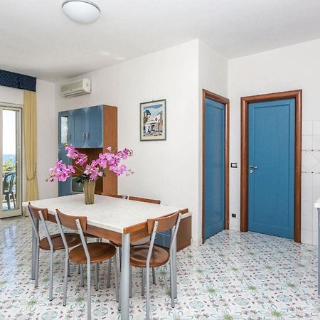 Club Residence La Castellana Бельведере-Мариттимо Экстерьер фото